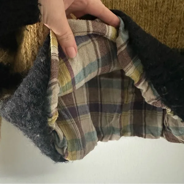 Vintage Wool Sweater Gold Small Cropped Y2K 90s grunge flannel lined edgy yellow - Image 3