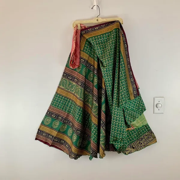 Reversible Maxi Wrap Skirt BINW300 Green - Image 2