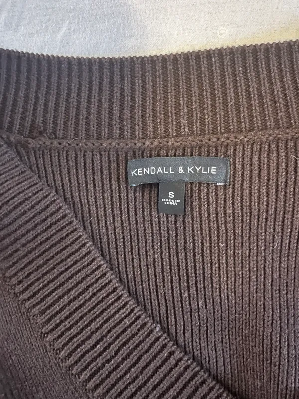Brown Sweater - Image 3