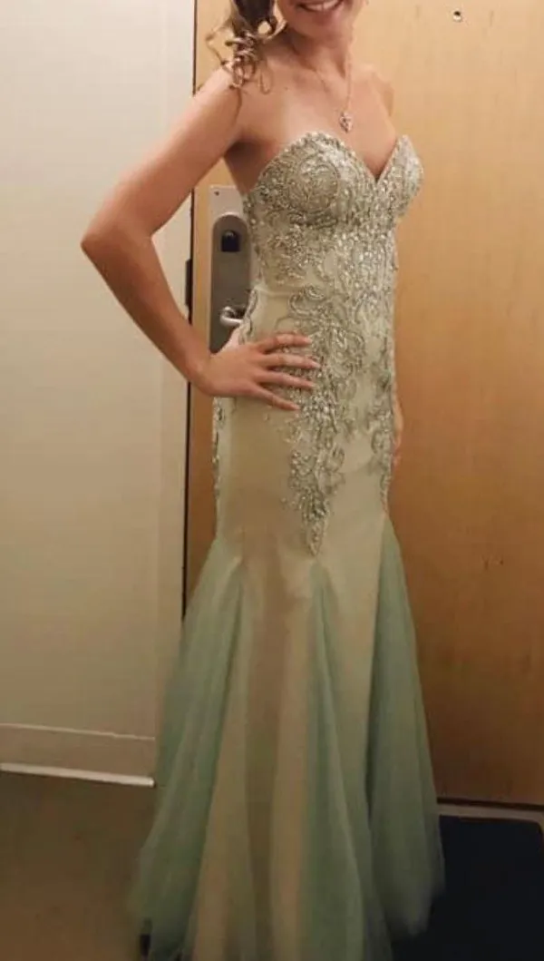 Mori Lee Prom Dress - Image 4