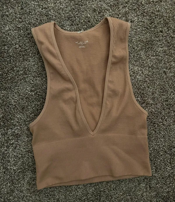 Urban Outfitters Ribbed Cropped Tank - Image 2