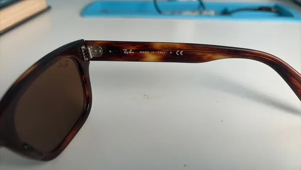 Ray-Ban MR Burbank Sunglasses Striped Havana - Image 8