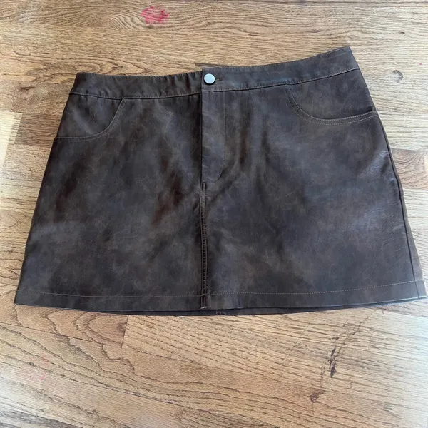 Cider Brown Faux Leather Mini Skirt Distressed A-Line Pockets XL - Image 2