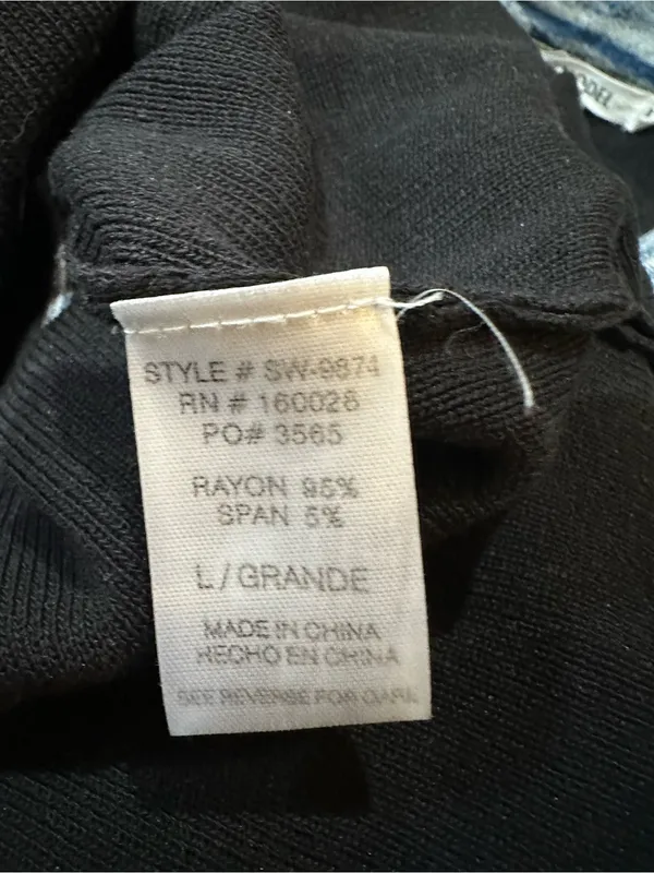 IMMODEL Denim‑Trim Cropped Jersey Top – Patch “68” – Size Large Blue - Image 10