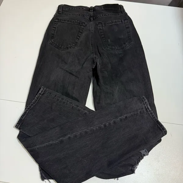 Abercrombie & Fitch 90’s straight ultra high rise jeans size 25L - Image 4