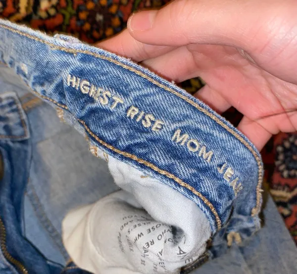 mom jeans  - Image 3