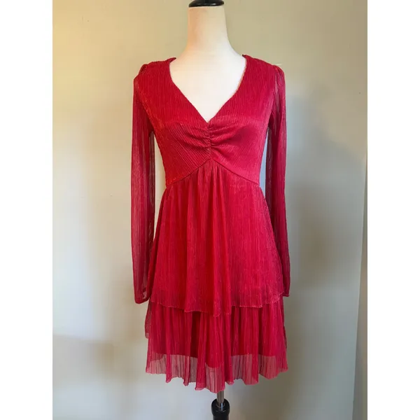 Francescas Red Metallic Tiered Mini Dress Sleeve S NWT y2k party festive dainty - Image 2