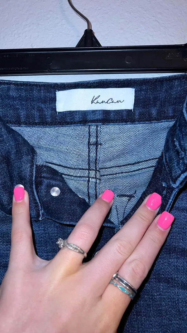 KanCan Skinny Jeans Size 0 - Image 2