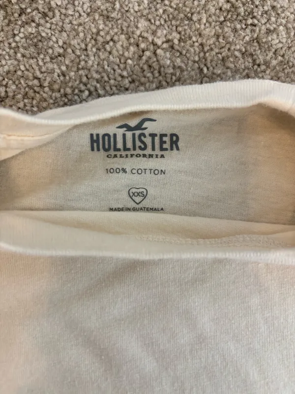 Hollister Graphic Tee - Image 2