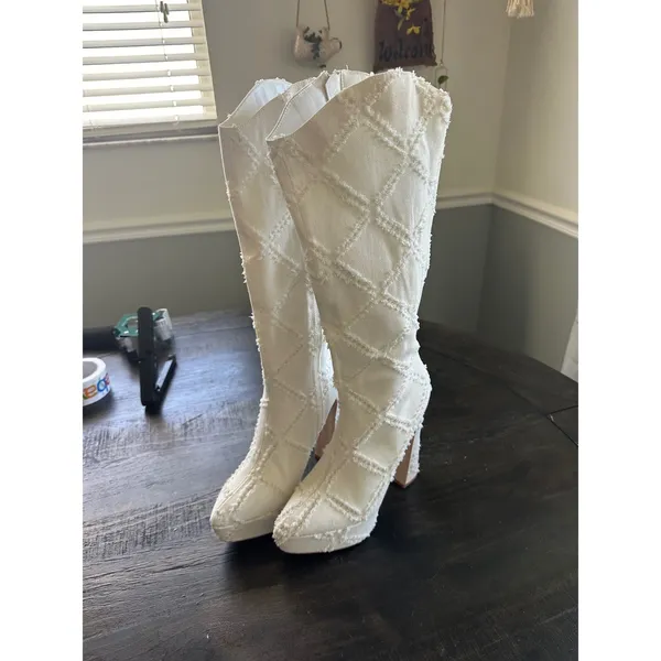 White Frayed Denim Quilted Platform Knee High Boots Pointed Toe Block Heel 8.5 - Image 2