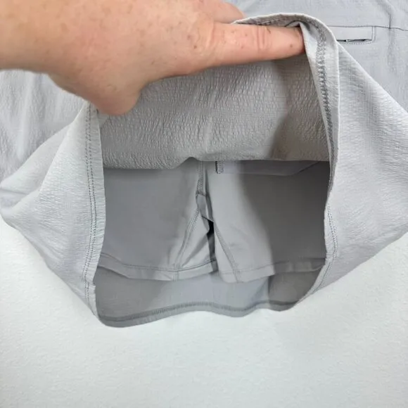 Athleta‎ Size 4 Light Grey Mini Skort Casual Athleisure Travel Errands Comfort - Image 4