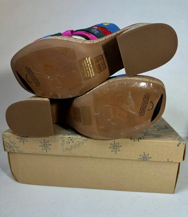 Free People Lisbon Platform Mules Cherry Heart Multi casual classic stylish - Image 6
