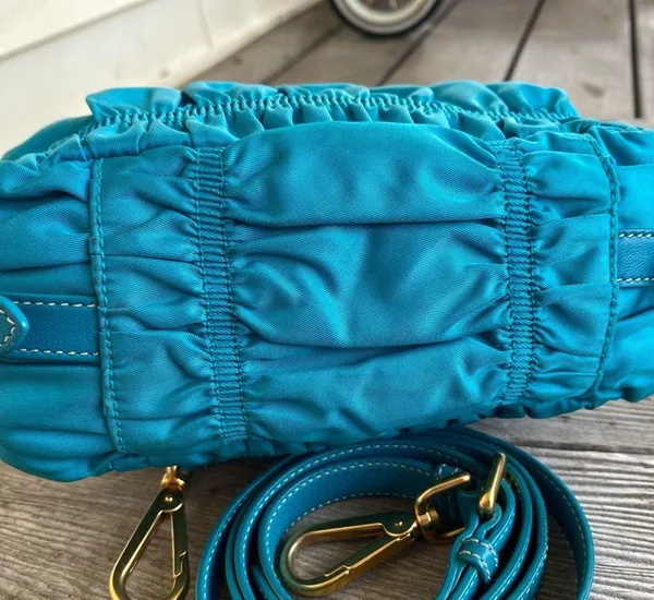 Prada Blue Tessuto Gaufre Crossbody - Image 3