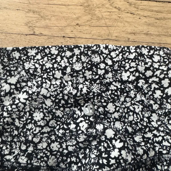 Lululemon floral leggings - Image 3
