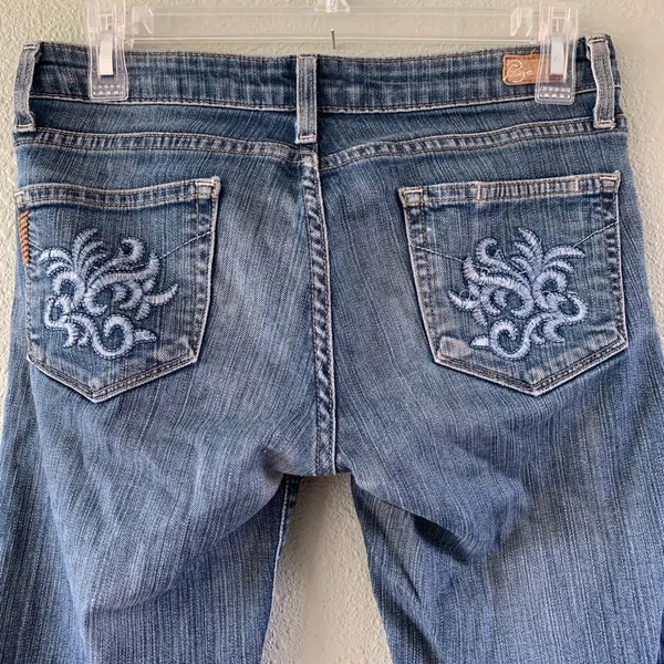 Paige Denim Jean 27 Laurel Canyon bootcut medium - Image 7