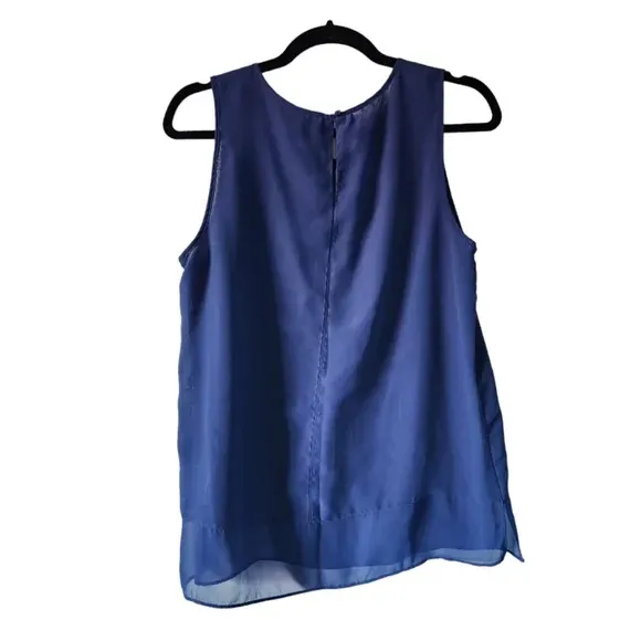Banana Republic Sheer Flowy Blue Tank Top Size Small - Image 2