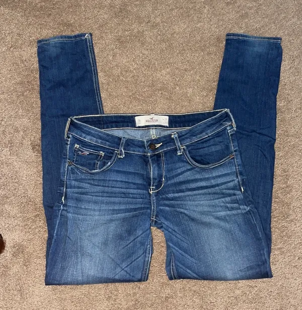 Hollister Skinny Jeans - Image 2
