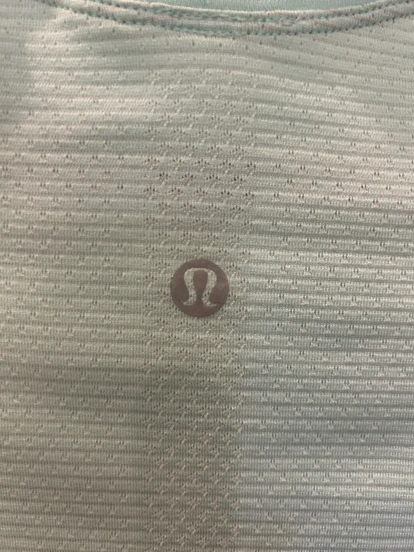 Lululemon Swiftly Tech Short Sleeve 2.0 - Image 3