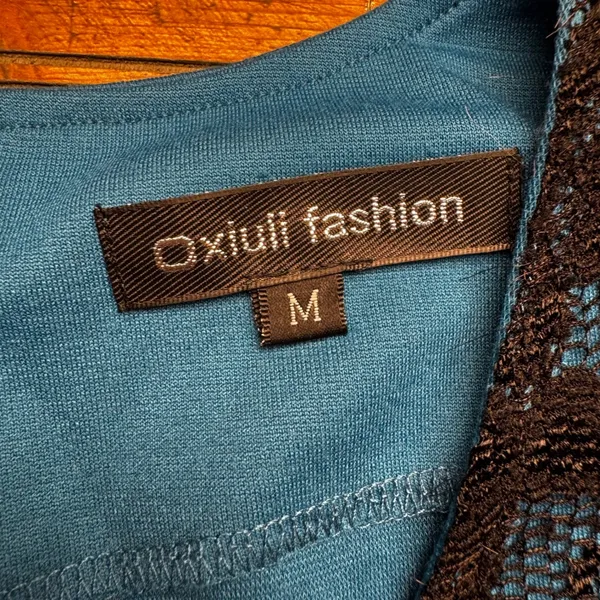Oxiuli Fashion Teal and Black Lace V-Neck Sheath‎ Dress Size M Midi Bodycon - Image 3