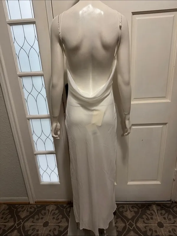 Peppermayo White Maxi Dress with Pink & Purple Floral Size 8. A1 - Image 9