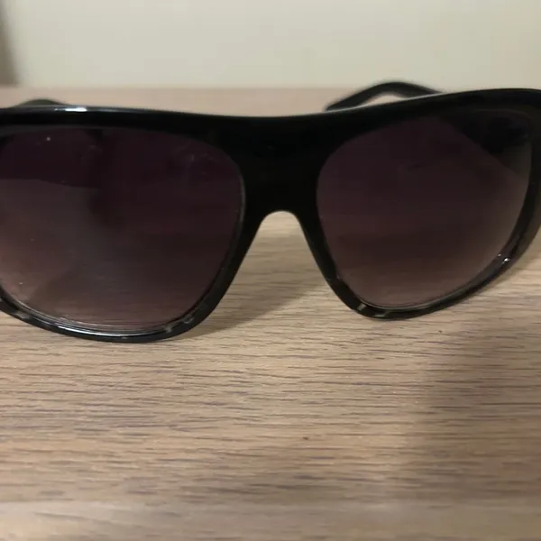 Stylish Black Sunglasses - Image 8