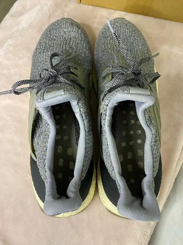 Adidas UltraBoost 4.0 Legend Ivy mens Size 11 Sneakers shoes - Image 5