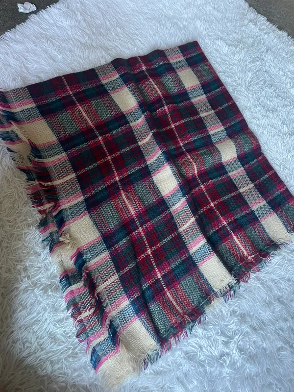 Scarf Multiple - Image 5