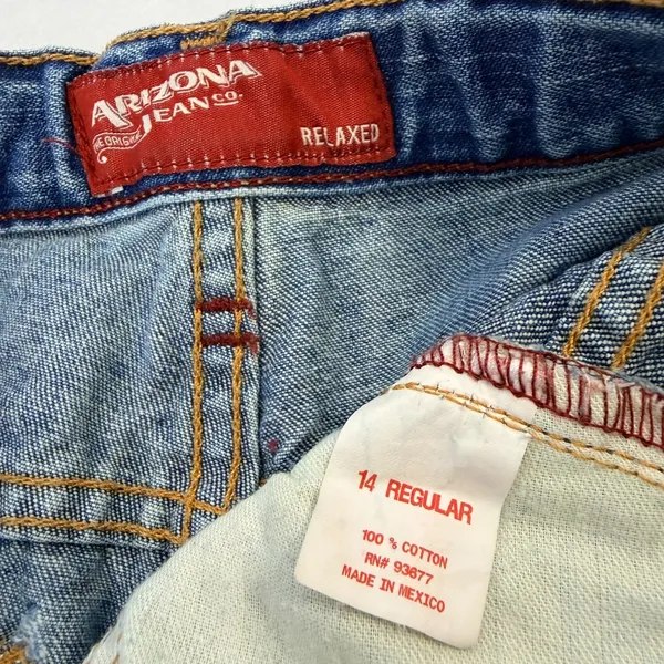 Arizona Jean Co Relaxed Fit Jeans Womens 14R Blue Denim Straight Leg - Image 4