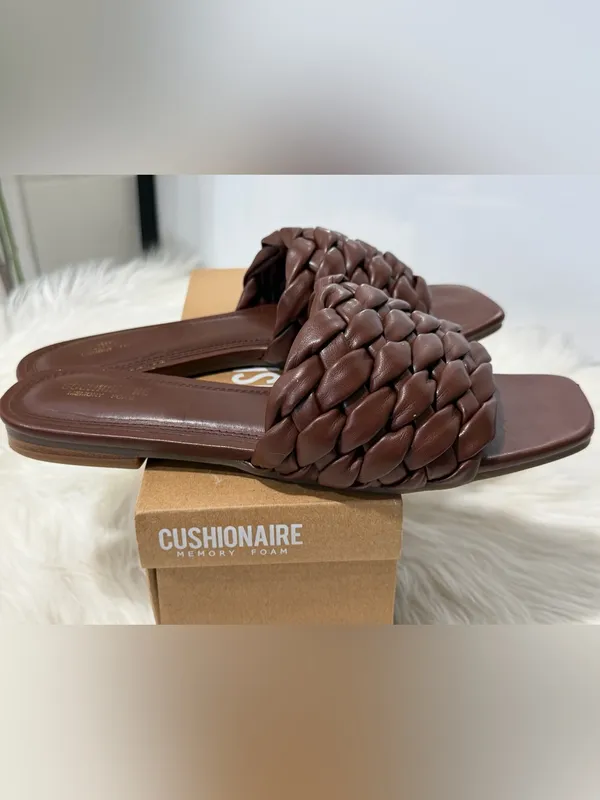 Cushionaire Aramis Brown Woven Slide Sandals - Size 9.5M - Good Condition - Image 4