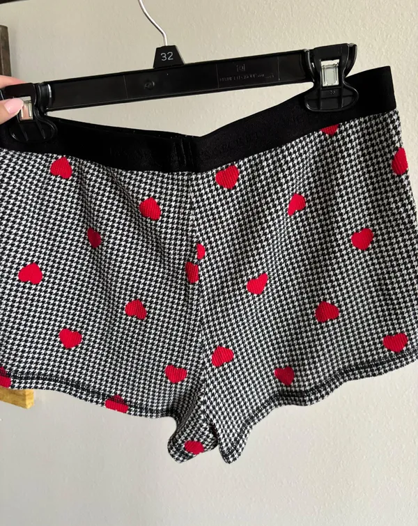 victoria’s secret sleep shorts - Image 4