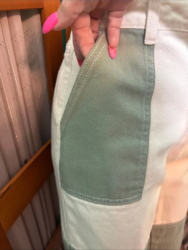 SHEIN Two-Tone Wide Leg Patchwork Pants in Olive Green and Cream - Image 3