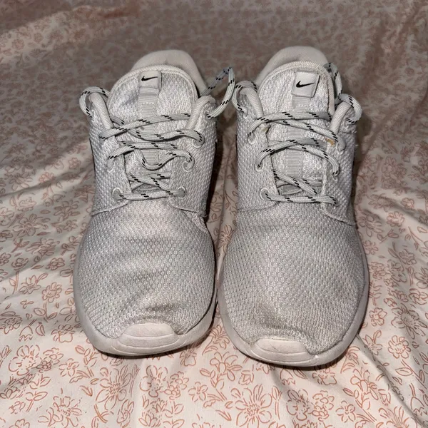 Nike Roshe Gray - Image 2