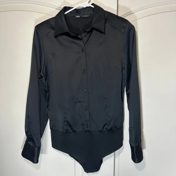 ZARA Bodysuit Black Long Sleeve Button Down Satin Effect‎ Blouse Shoulder Pads M - Image 2