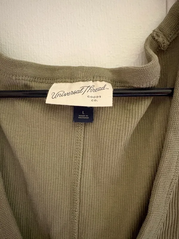 Universal Threads Tank - Image 2