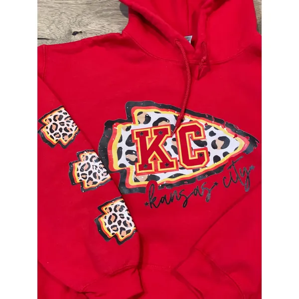 Gildan Hoodie Size M Red NFL Chiefs Logo Cotton Kangaroo Pocket - Image 2