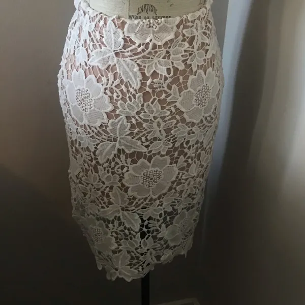 Sans Souchi Floral Lace Pencil Skirt Sz S - Image 3