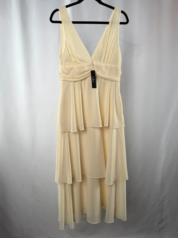 NWT Lulu's Celebration Time Sleeveless Tiered Midi Dress‎ in Cream Size Large - Image 4