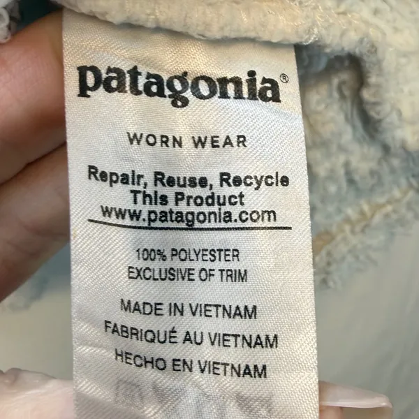 Patagonia Women's Fuzzy Fleece Pullover Sweatshirt White Gray‎ Size L - Image 9