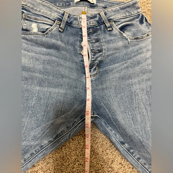 Abercrombie & Fitch High Rise Light Blue Jeans - Image 9