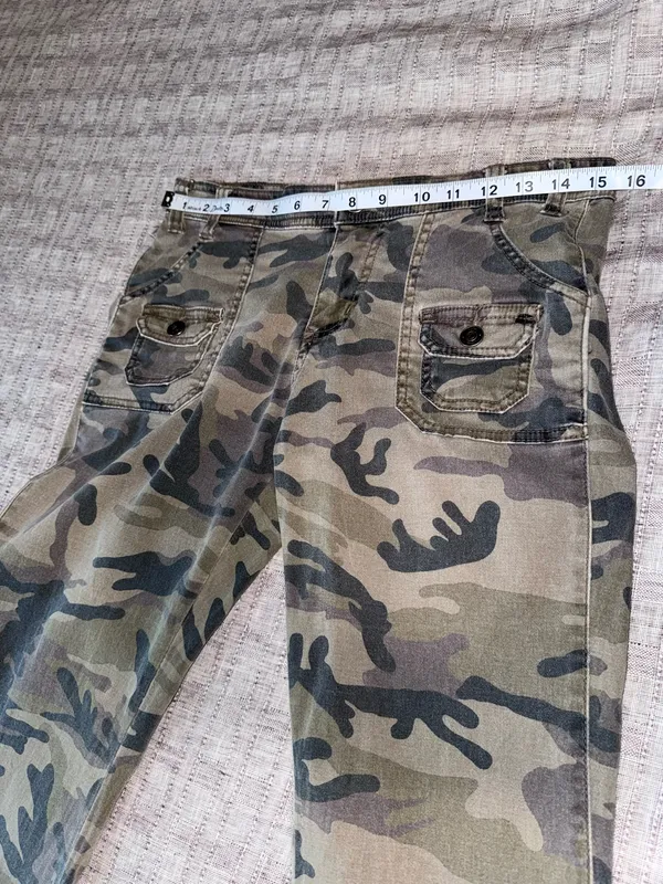 Duplex Y2k / 90s Style Olive Camouflage Bootcut Flare Jeans. Size 8 Petite - Image 11