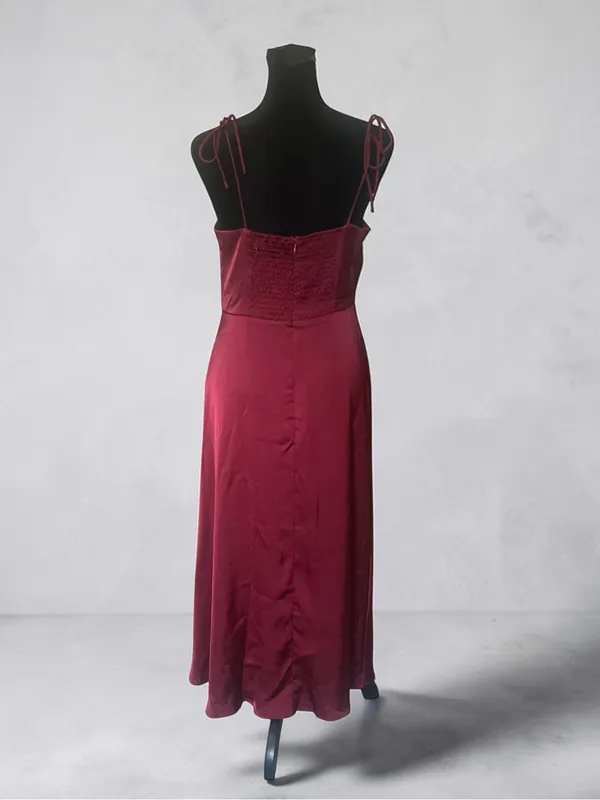 ON YOU Burgundy Satin Slip Midi Dress Square Neck Spaghetti Straps Smocked L - Image 4