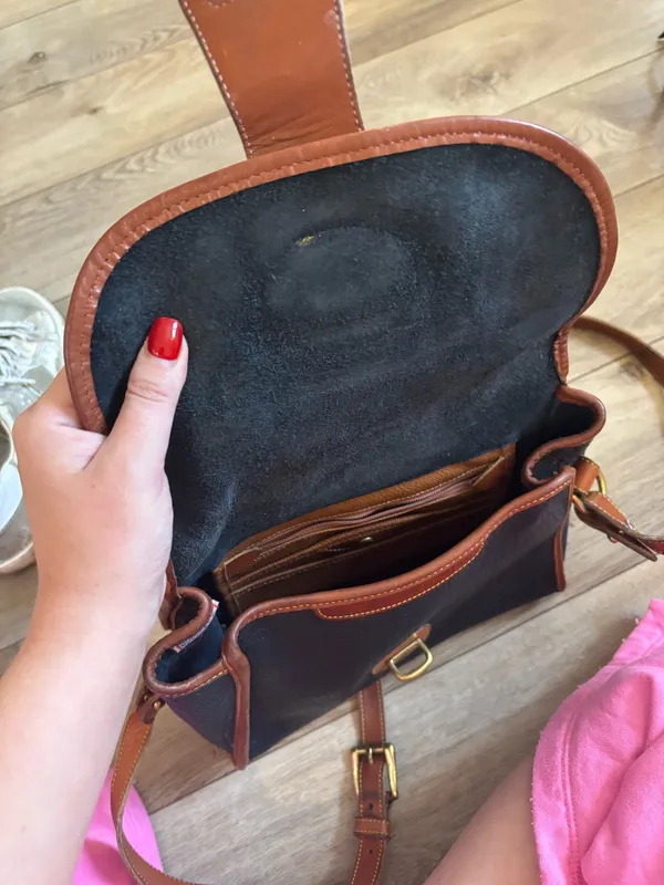 Dooney & Bourke Vintage Bag Crossbody - Image 5