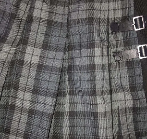 Hot Topic Black & Grey Plaid Buckle Asymmetrical Pleated Skirt size large - Image 5