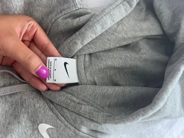 Grey Nike pitt hoodie - Image 5