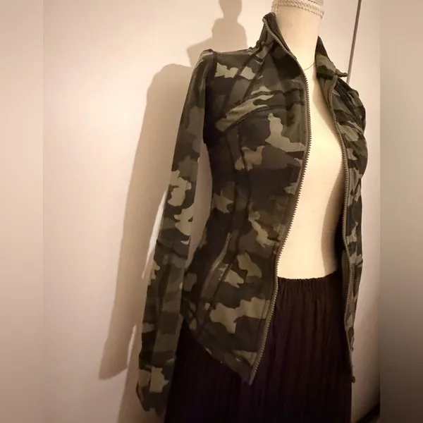 lululemon athletica Green Camouflage Define Jacket - Image 2