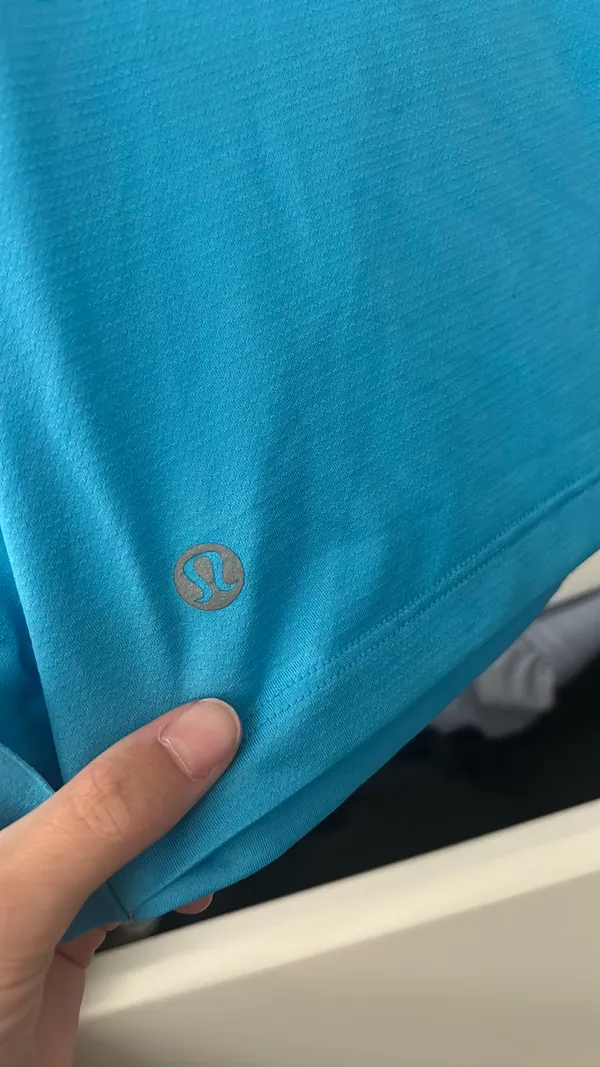 Lululemon tank top - Image 4