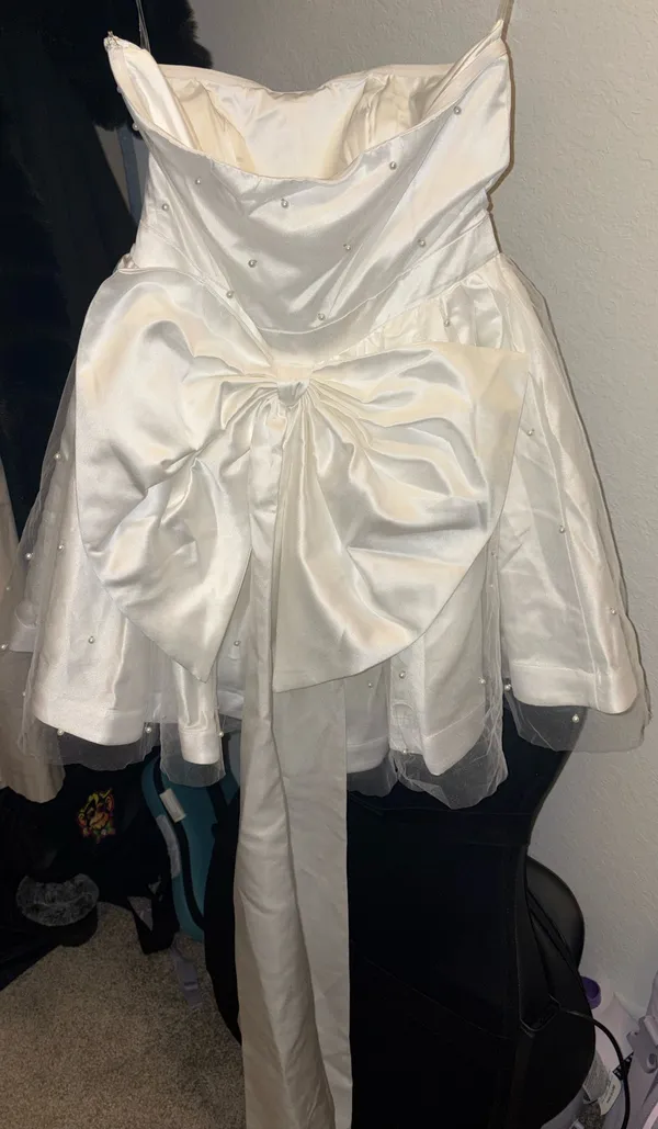 Showpo Mini Dress - Image 4
