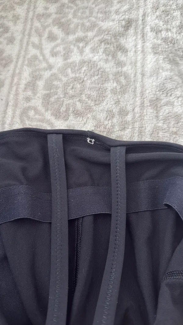 Lululemon Flowy Top - Image 4
