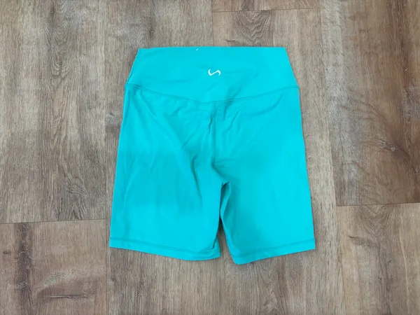 TLF Green Seamless Biker shorts Size M - Image 2