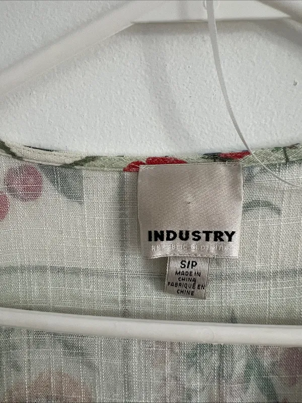 Industry Cream Floral Tie-Front Blouse with Puff Sleeves - Image 2